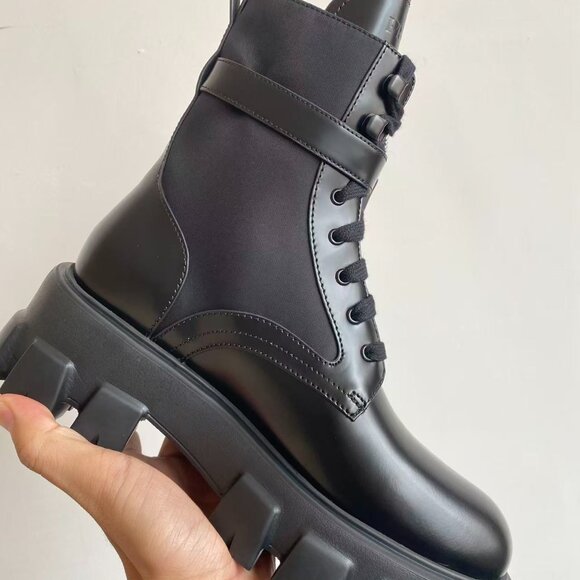 Prada boots - Picture 3 of 11